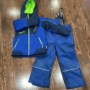 Boys 6T blue snowsuit